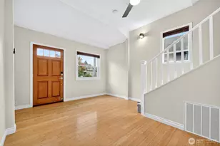 917 23rd Ave, Seattle, WA 98122 - Photo 5