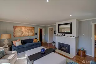 1115 34 St, Seaview, WA 98644 - Photo 13