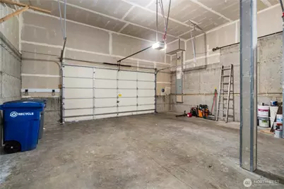 13827 Macadam Road S, Tukwila, WA 98168 - Photo 25