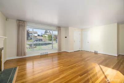 4911 Delaware Avenue, Everett, WA 98203 - Photo 7