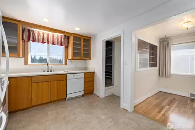 4911 Delaware Avenue, Everett, WA 98203 - Photo 15