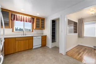 4911 Delaware Ave, Everett, WA 98203 - Photo 15