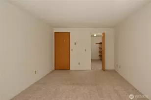 10501 8th Ave NE, Seattle, WA 98125 - Photo 17