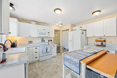 7117 200th Street Ct E, Spanaway, WA 98387 - Photo 11