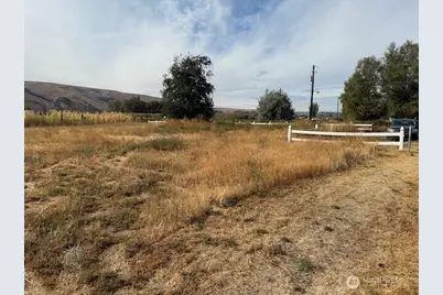411 Sheets Road, Yakima, WA 98901 - Photo 27