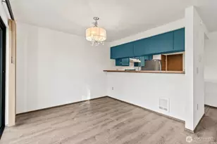 24914 109th Pl SE, Kent, WA 98030 - Photo 9