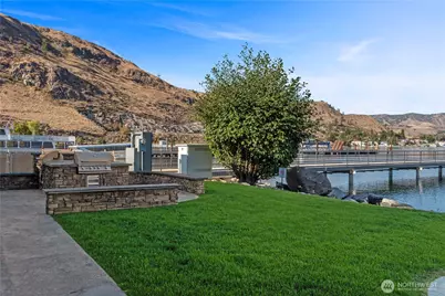 1350 Woodin Avenue #A-08, Chelan, WA 98816 - Photo 5