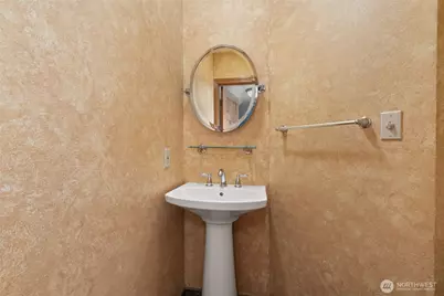 125 Mill Creek Road, Raymond, WA 98577 - Photo 19