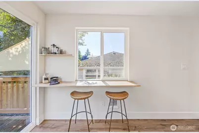 5026 48th Avenue S, Seattle, WA 98118 - Photo 9