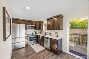 5026 48th Ave S, Seattle, WA 98118 - Photo 7