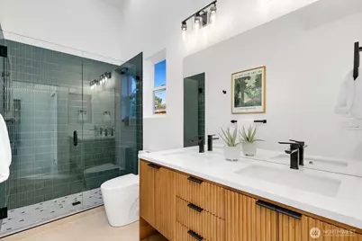 4531 26th Avenue SW, Seattle, WA 98106 - Photo 19