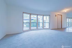 563 NW Silver Glen Ln, Bremerton, WA 98311 - Photo 7