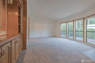 563 NW Silver Glen Ln, Bremerton, WA 98311 - Photo 9