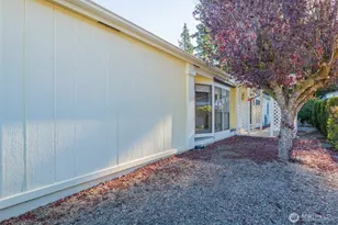 563 NW Silver Glen Ln, Bremerton, WA 98311 - Photo 5