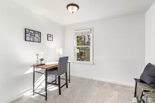 3034 31st Ave W, Seattle, WA 98199 - Photo 15