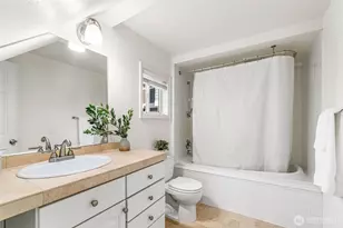 3034 31st Ave W, Seattle, WA 98199 - Photo 17