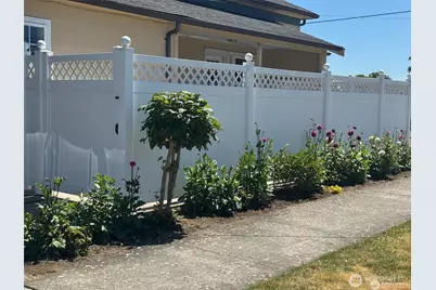 518 Edson Street, Lynden, WA 98264 - Photo 3