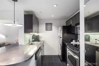 1415 2nd Avenue #2108, Seattle, WA 98101 - Photo 9