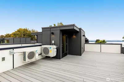 3400 E Spring Street, Seattle, WA 98122 - Photo 33