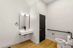 3400 E Spring St, Seattle, WA 98122 - Photo 13