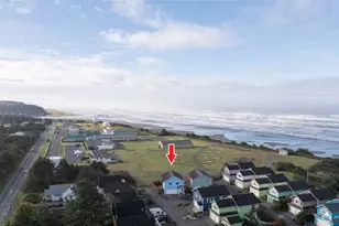 24 Darien Ln, Pacific Beach, WA 98571 - Photo 3