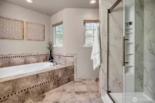 2016 236th Ave SE, Sammamish, WA 98075 - Photo 17