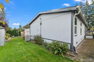 9314 Canyon Rd E, Puyallup, WA 98371 - Photo 27