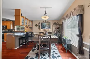 9314 Canyon Rd E, Puyallup, WA 98371 - Photo 9