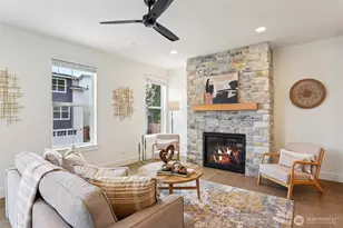 11 160th Pl SE, Bothell, WA 98012 - Photo 3