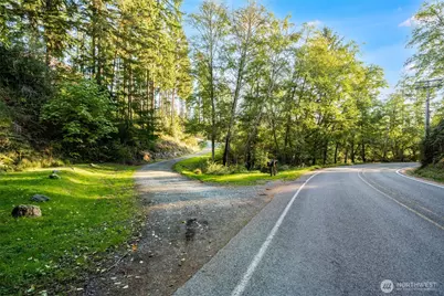 3681 Kingston Court, Clinton, WA 98236 - Photo 17