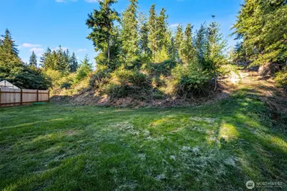 3681 Kingston Court, Clinton, WA 98236 - Photo 23