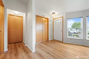 877 J St SE, Ephrata, WA 98823 - Photo 3