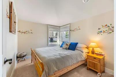 616 N 45th Street #A, Seattle, WA 98103 - Photo 23