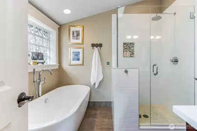 616 N 45th Street #A, Seattle, WA 98103 - Photo 21