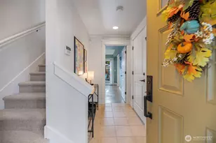 616 N 45th St, Seattle, WA 98103 - Photo 7