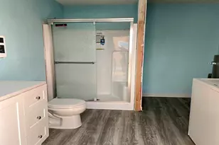 310 E Rauschert Rd, Grapeview, WA 98546 - Photo 9