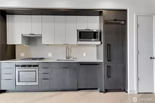 590 1st Ave, Seattle, WA 98104 - Photo 7