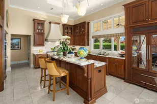 1322 91st Ave NE, Clyde Hill, WA 98004 - Photo 23