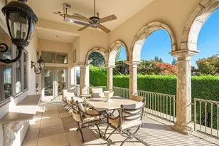 1322 91st Ave NE, Clyde Hill, WA 98004 - Photo 9