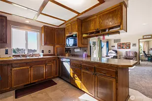 197 Bay Lyn Dr, Lynden, WA 98264 - Photo 11