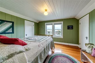 1221 E 2nd St, Port Angeles, WA 98362 - Photo 25