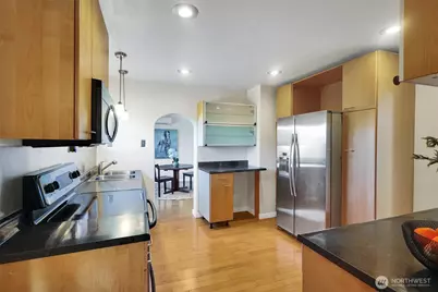 1709 SW Cloverdale Street, Seattle, WA 98106 - Photo 29