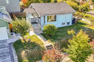 1709 SW Cloverdale St, Seattle, WA 98106 - Photo 15