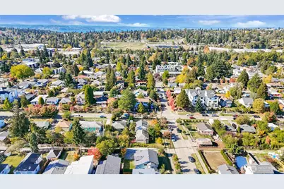 1709 SW Cloverdale Street, Seattle, WA 98106 - Photo 21