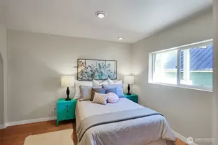 1709 SW Cloverdale St, Seattle, WA 98106 - Photo 33