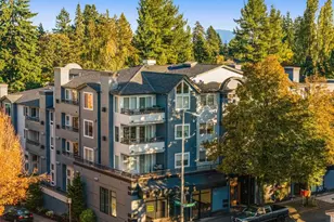 9222 Roosevelt Way NE, Seattle, WA 98115 - Photo 31