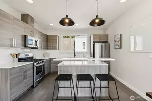 2653 NW 64th St, Seattle, WA 98107 - Photo 7