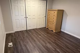 11510 E Riverside Dr, Bothell, WA 98011 - Photo 13