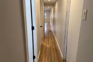 11510 E Riverside Dr, Bothell, WA 98011 - Photo 11