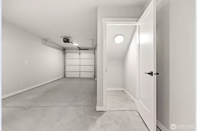 312 118th Street S #4, Tacoma, WA 98444 - Photo 27